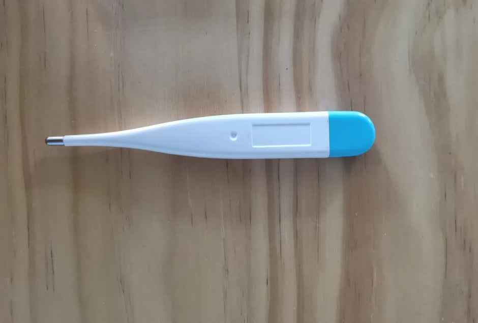 ميزان حرارة الماء الرقمي دقيق لقراءة درجة الحرارة عن طريق الفم والإبط، مع تنبيه بالحمى وميزان حرارة لحوض استحمام الأطفال
