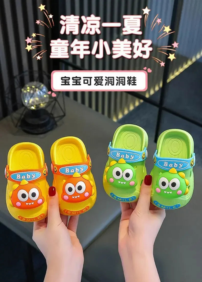 2025   Children's Slippers Cute Cartoon Girls Boys with Soft Soles Baby Bags Perforated Shoes Home and Baby Sandals***