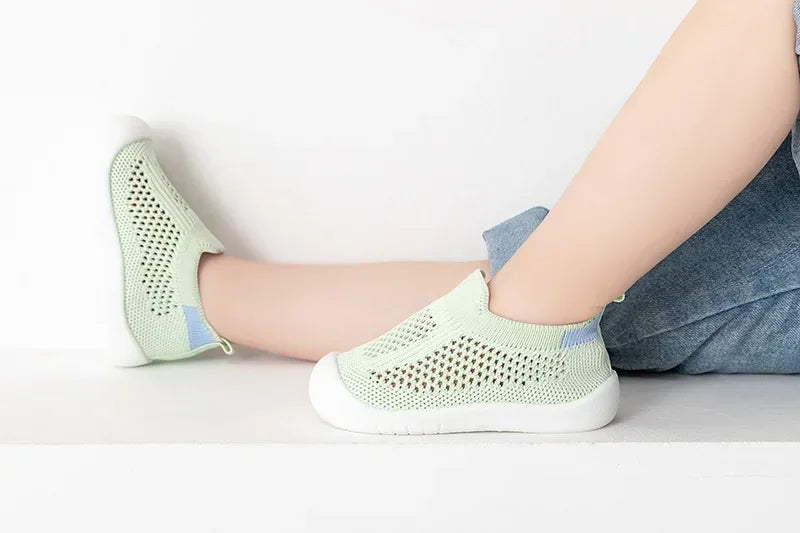 Breathable Mesh Toddler Sneakers (0-3T)