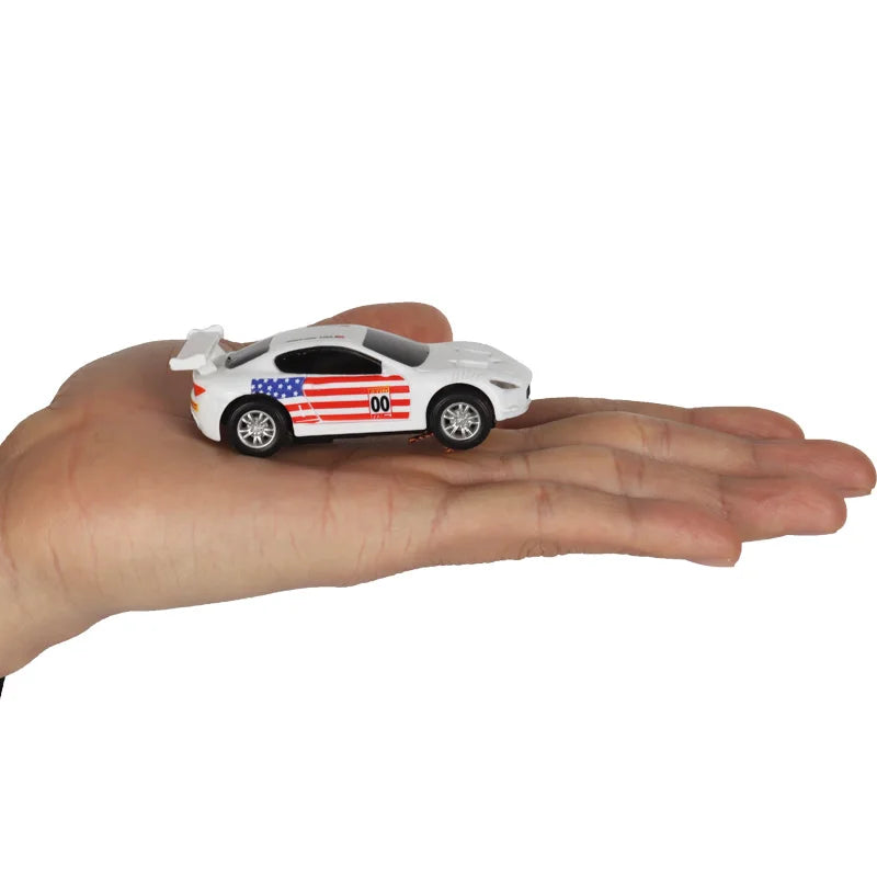 سيارة سباق تناظرية من طراز Carrera Go Scalextric بمقياس 1/64 (1:64) - سيارة سباق كهربائية عالية السرعة - لعبة سيارات سباق الشرطة