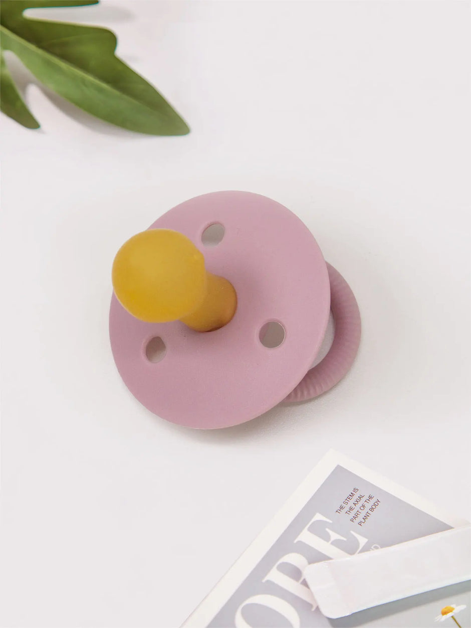 1 Pc Baby Latex Pacifier More Soft close to MOM's breast Round baffle variety colors Younger baby pacifier soother