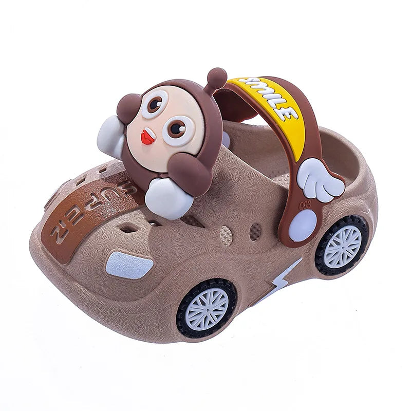 Children's Flashing Light Hole Shoes, Anti Slip Soft Soled Toe Cap Slippers, Cartoon Car Illuminated Slippers for Boys and Girls