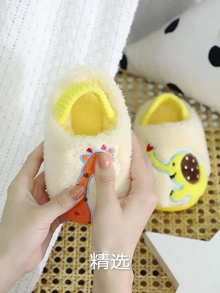 Baby cotton slippers 1-3 years old 2 men autumn/winter indoor anti slip children plush children's cotton shoes bag heel home sho