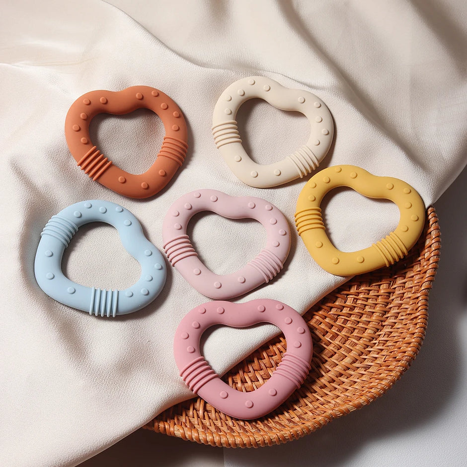 New star silicone teether Food Grade heart baby Teething toy