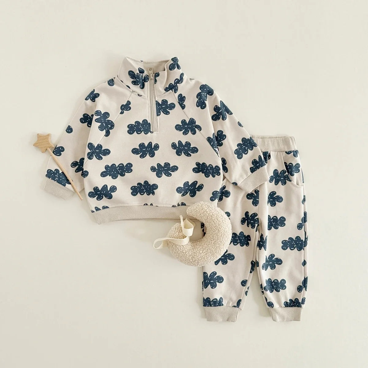 طقم ملابس أطفال خريفي جديد للأولاد والبنات، يتكون من كنزة بأكمام طويلة وبنطال رياضي، طقم مكون من قطعتين.